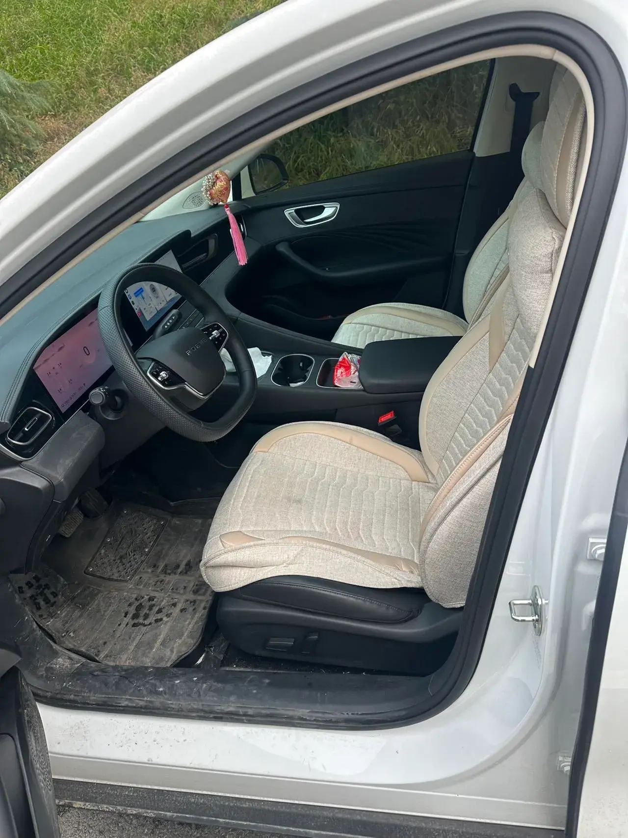 2025 ROEWE D7 thumbnail 3