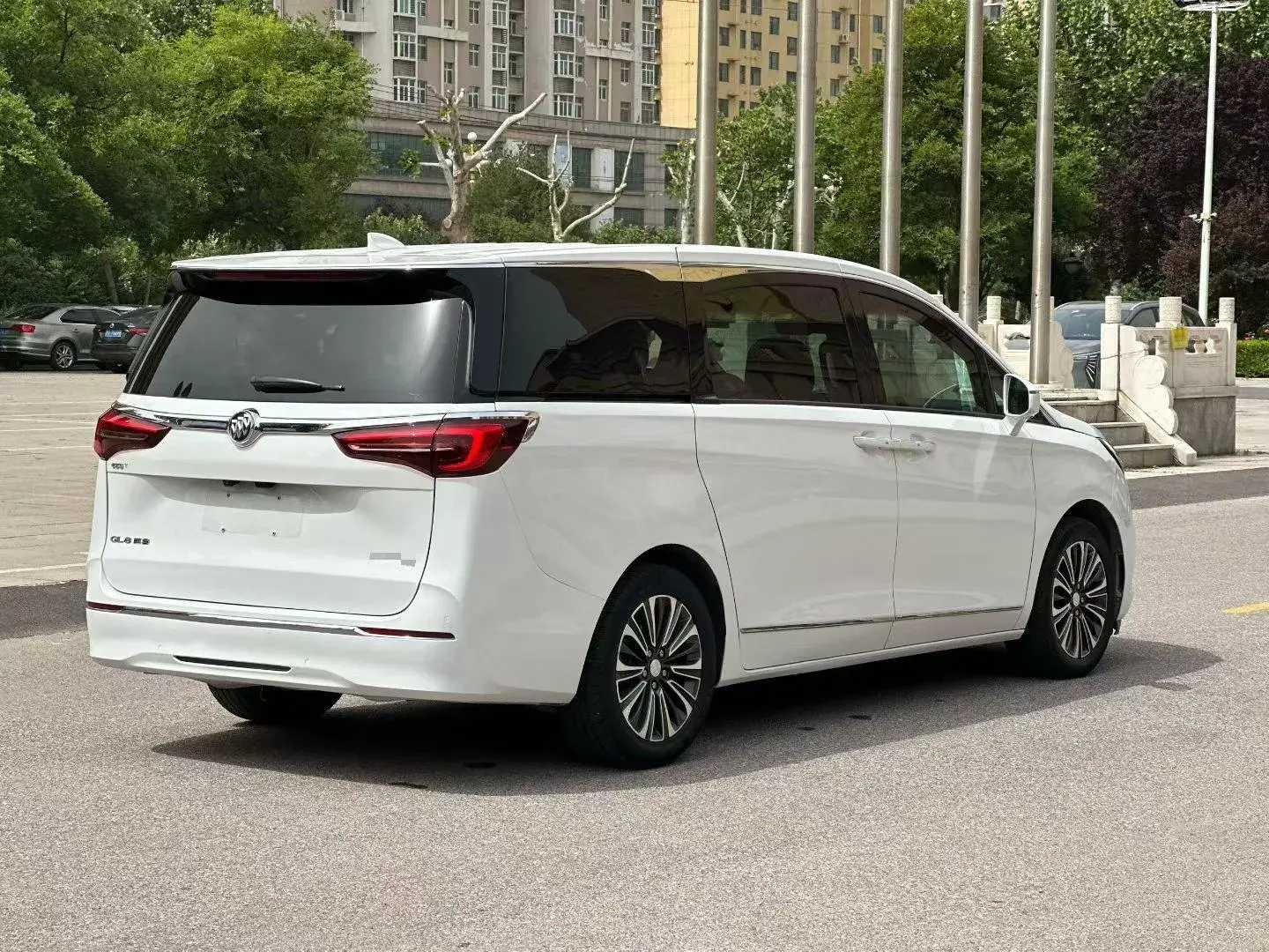 2020 BUICK GL8 thumbnail 4