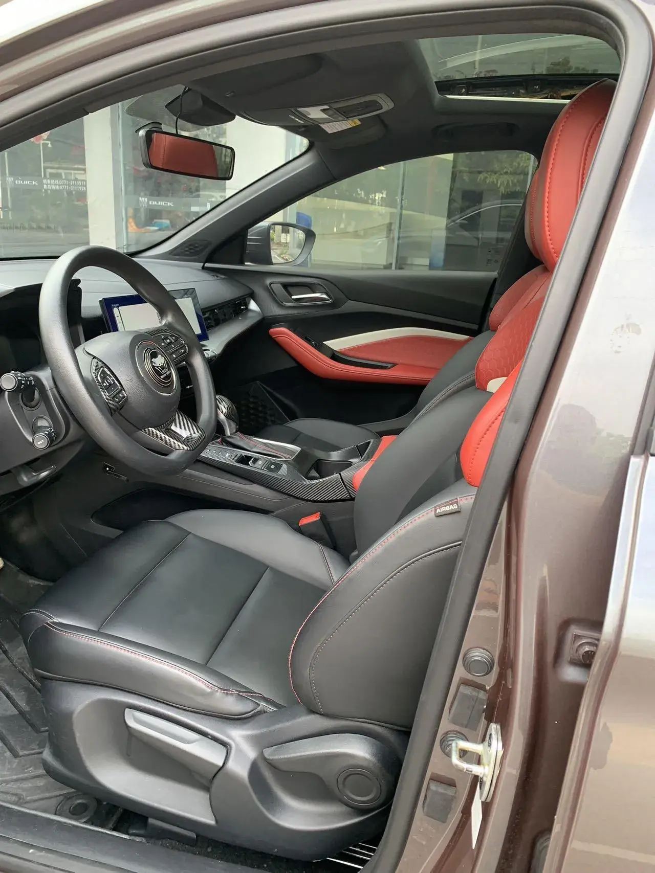 2021 MG 5 thumbnail 4