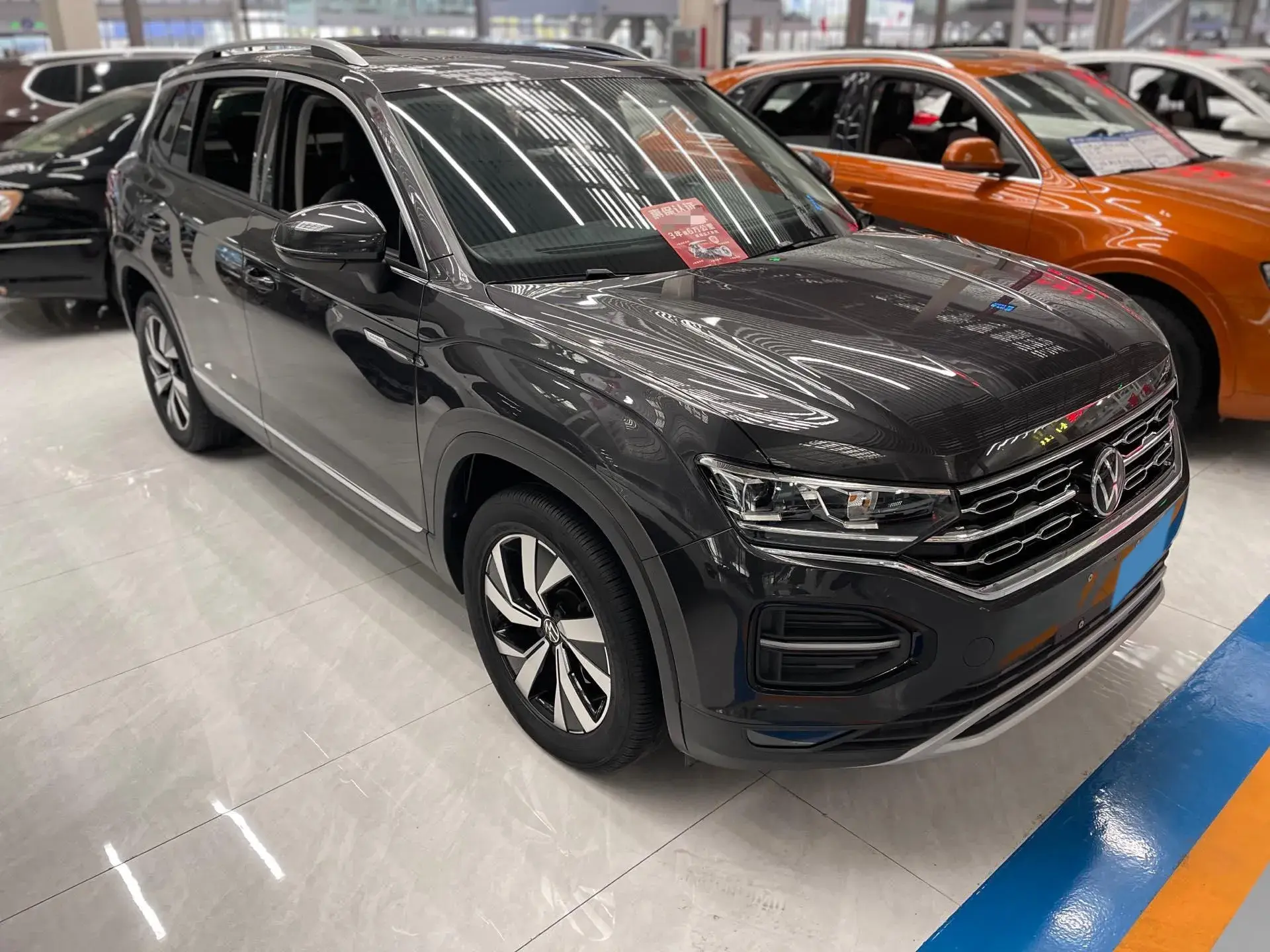 2022 VOLKSWAGEN TAYRON thumbnail 3