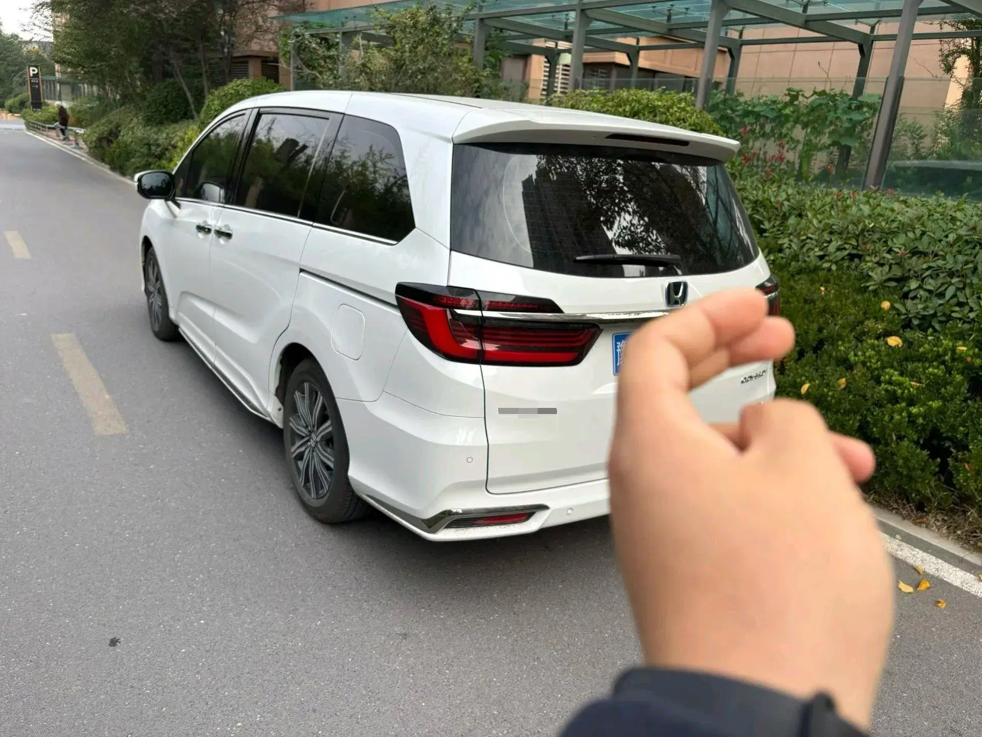 2021 HONDA ODYSSEY thumbnail 4