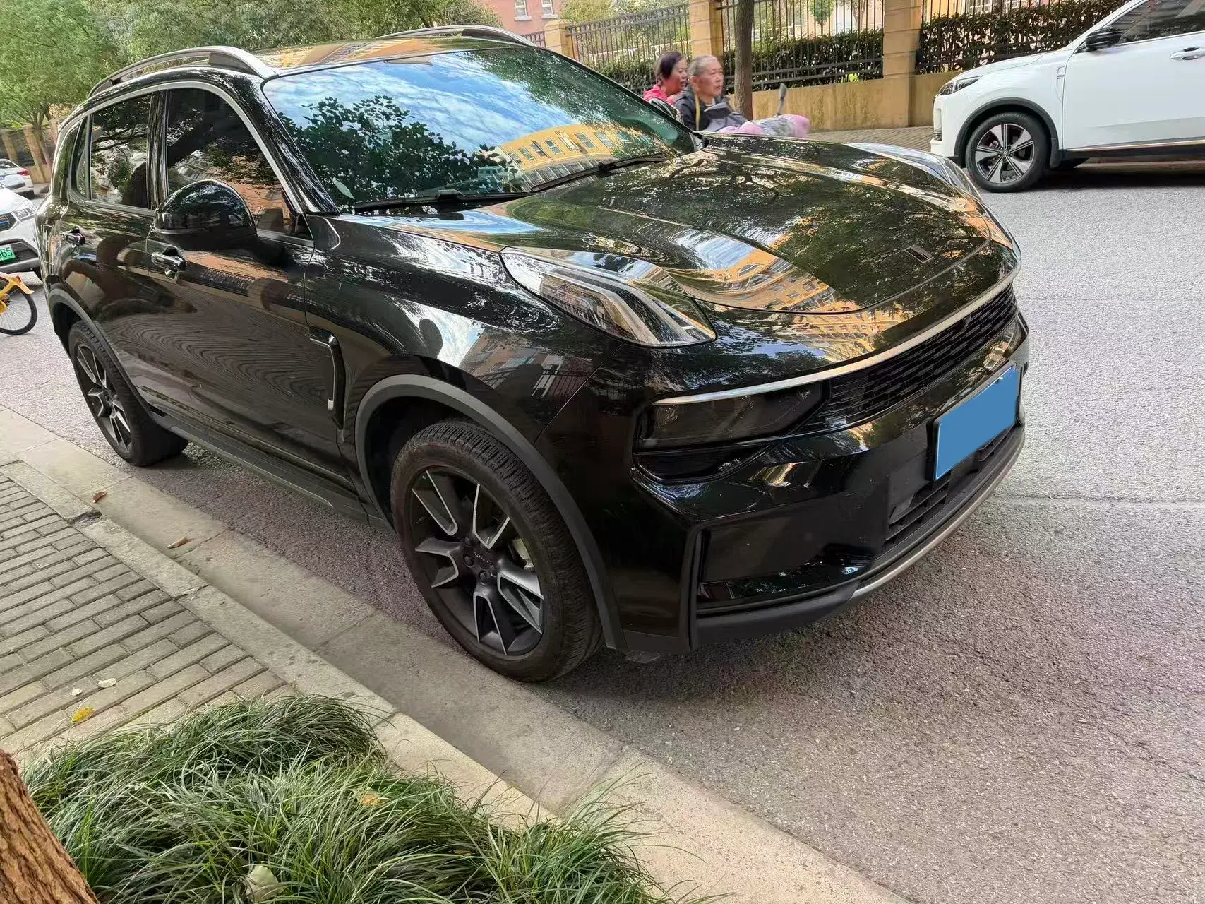 2023 LYNK&CO 01 thumbnail 3