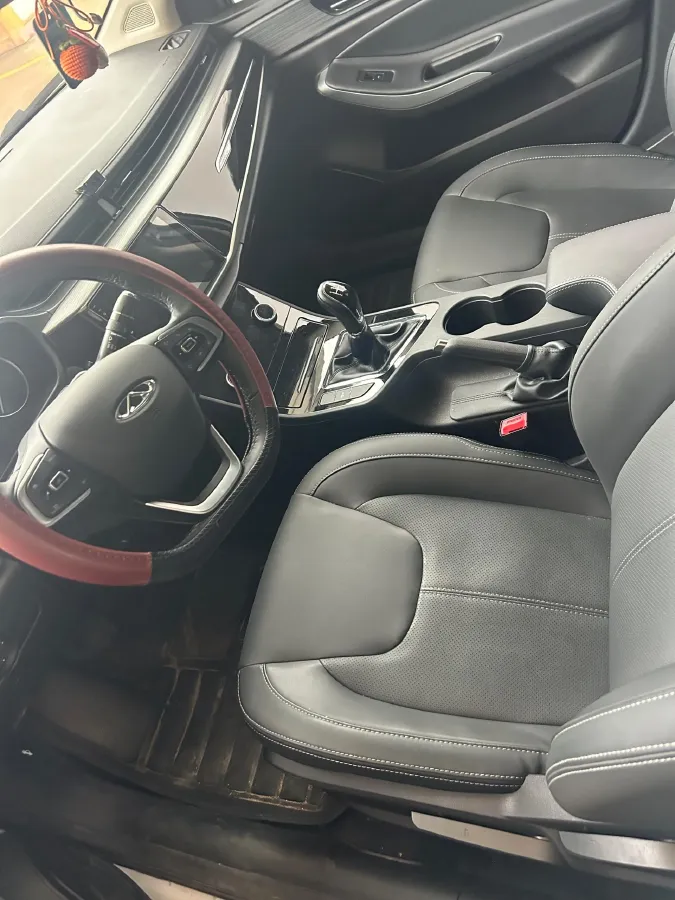 2021 Chery Arrizo 5 1.5L 116HP L4 5MT,autocango,china used car exporter,china ev exporter,chinese used car exporter,chinese used ev exporter