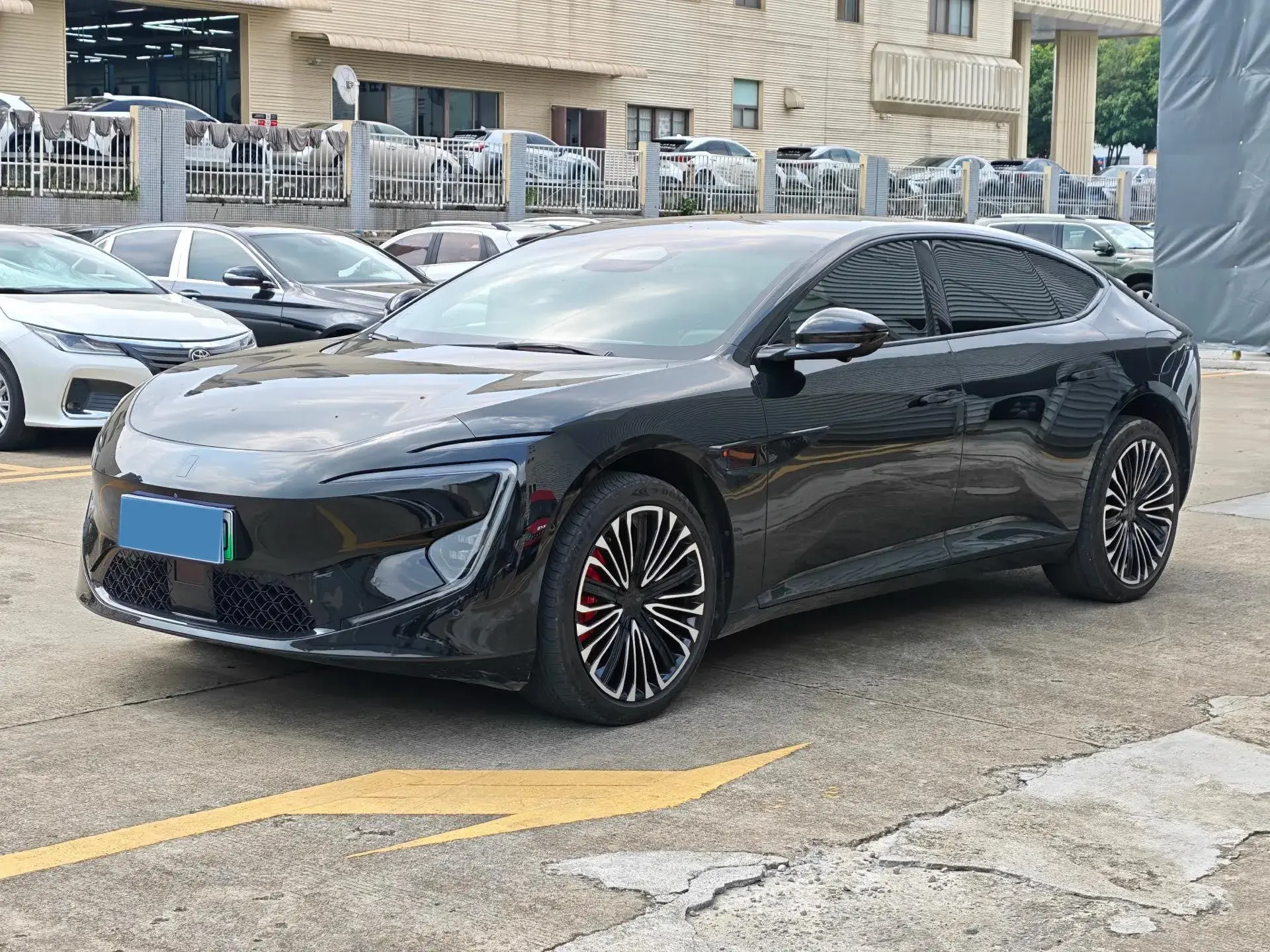 2025 AVATR 12 view 1