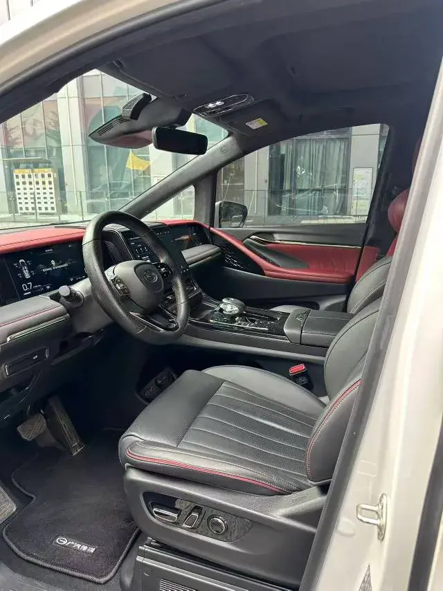 2023 GAC TRUMPCHI thumbnail 3