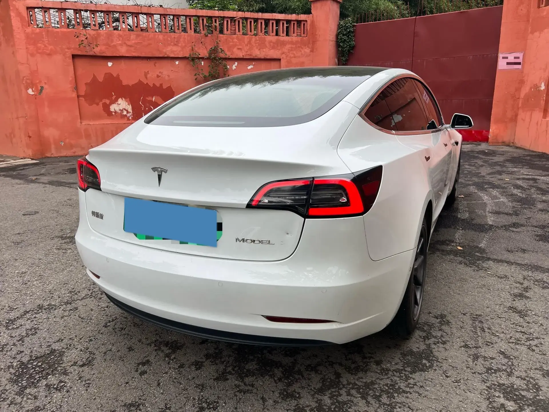 2020 TESLA MODEL thumbnail 4