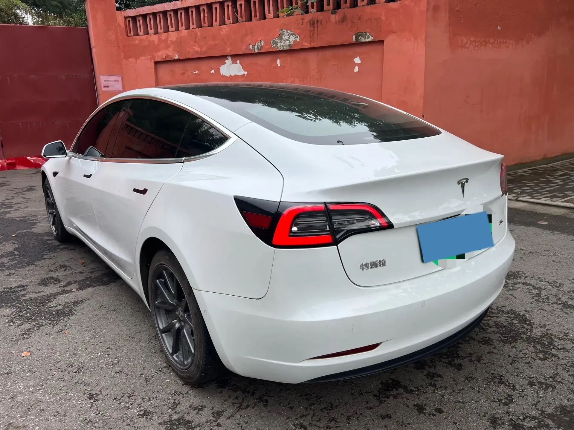 2020 TESLA MODEL thumbnail 3