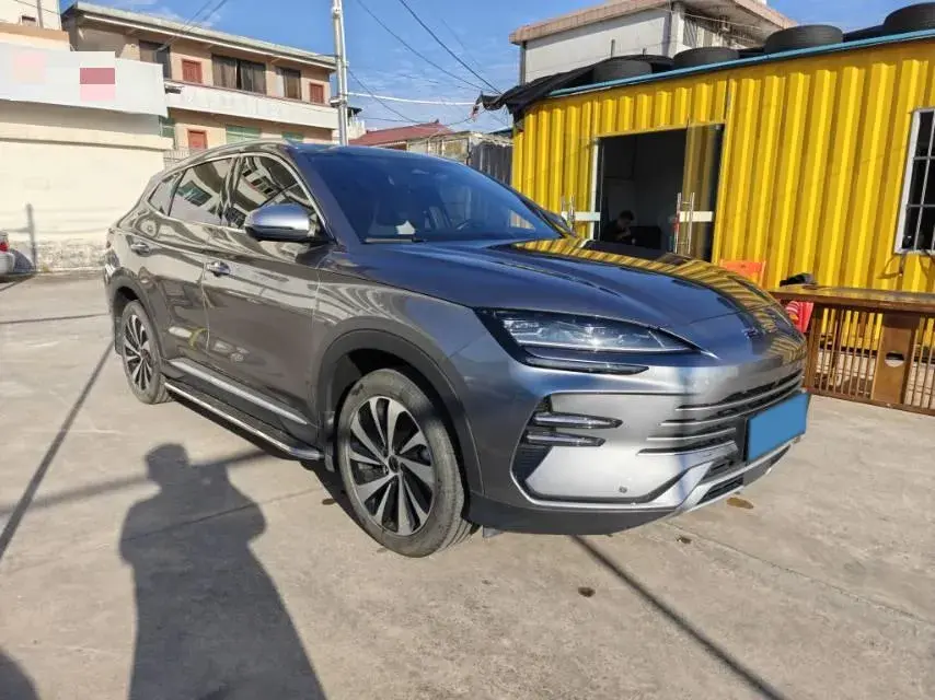 2023 BYD SONG thumbnail 3