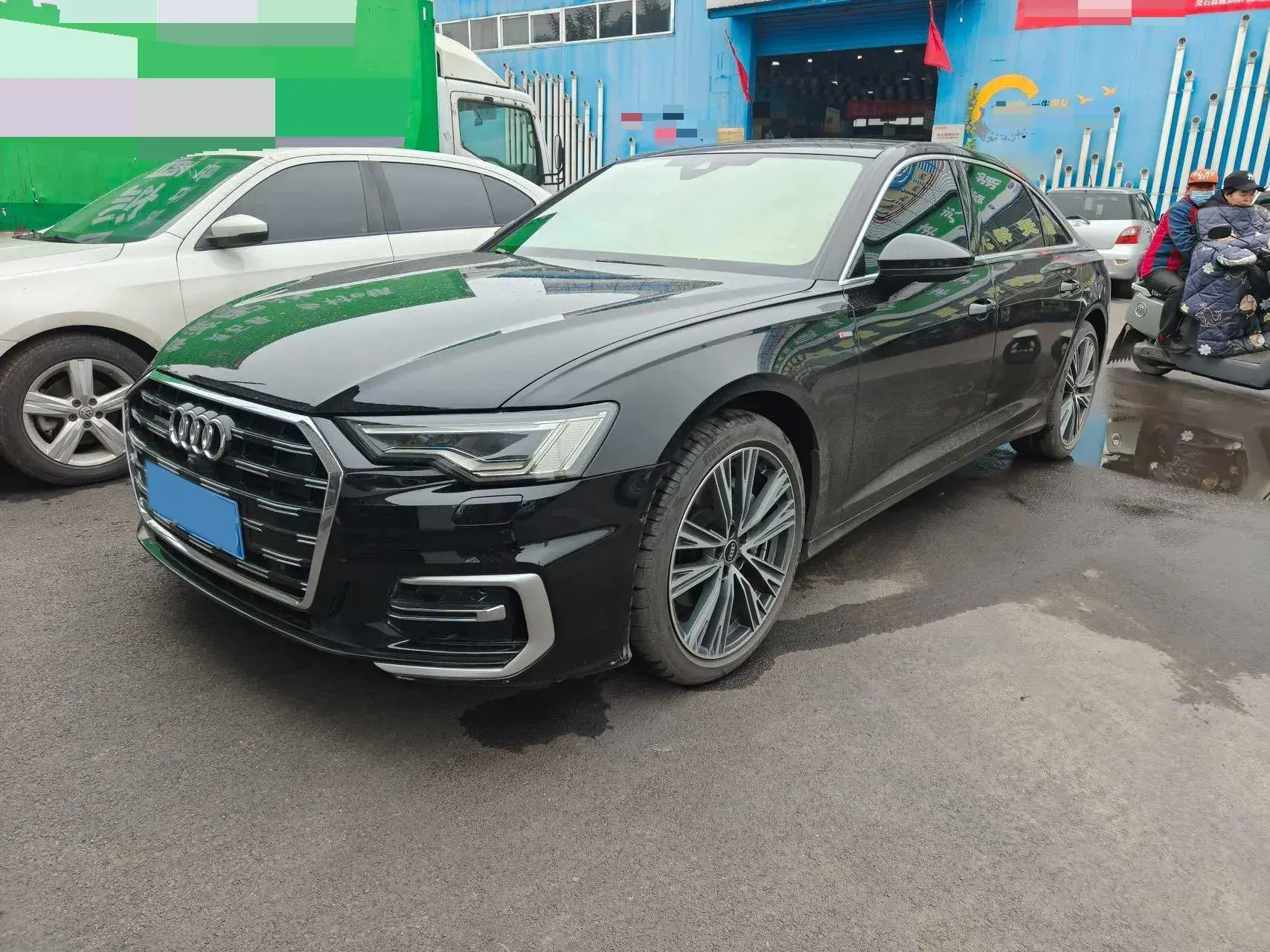 2023 AUDI A6L view 1