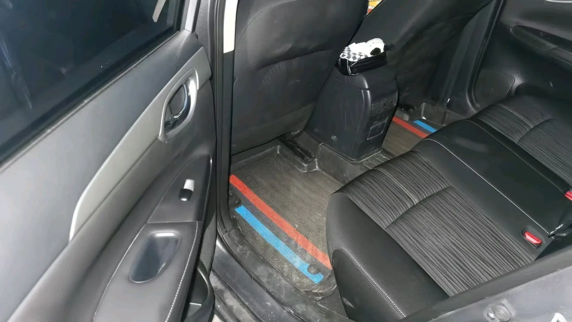 2024 NISSAN SYLPHY thumbnail 3