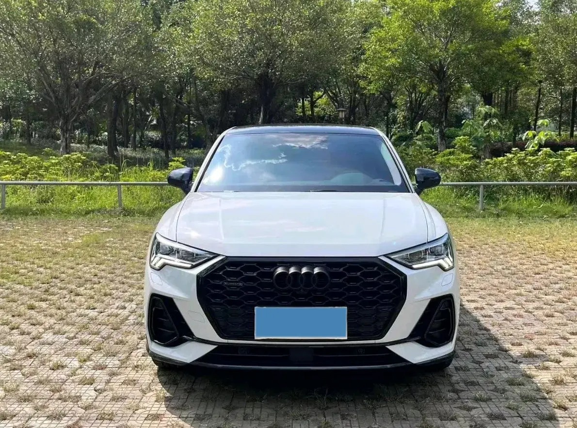 2022 AUDI Q3 thumbnail 2