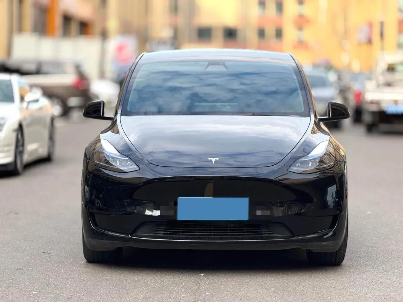 2023 TESLA MODEL thumbnail 2