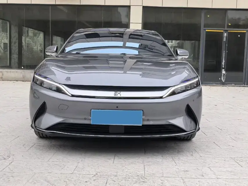 2020 BYD HAN thumbnail 2