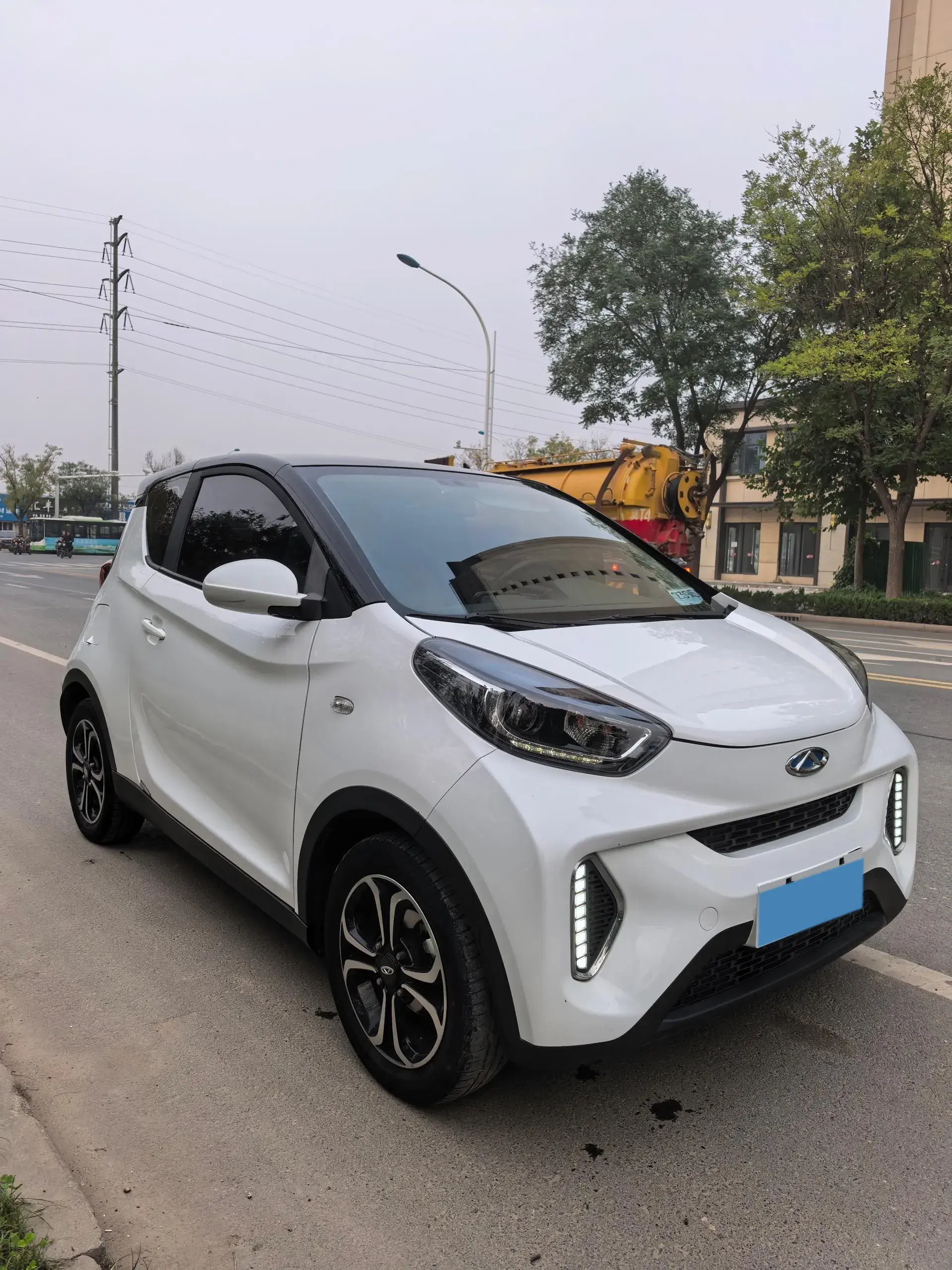 2019 CHERY LITTLE thumbnail 3