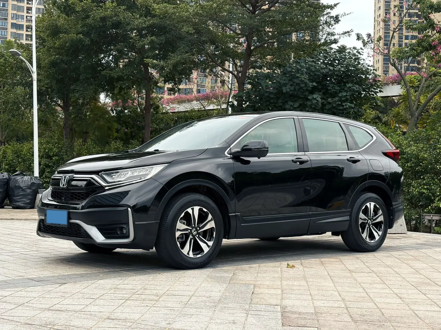 2021 HONDA CR-V view 1