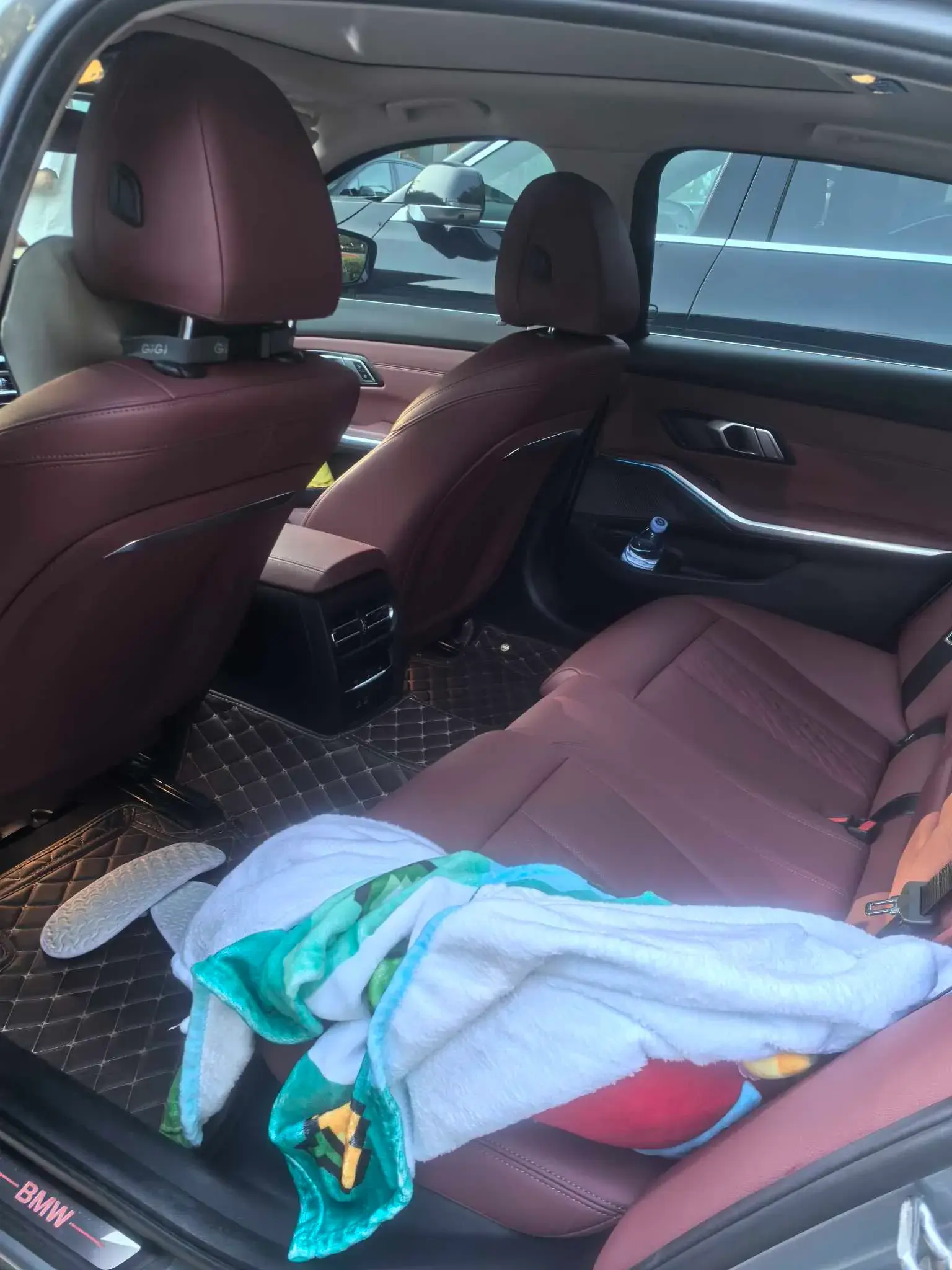 2022 BMW I3 thumbnail 4