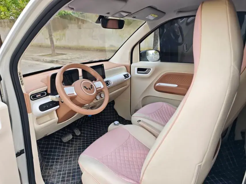 2024 WULING HONGGUANG thumbnail 4