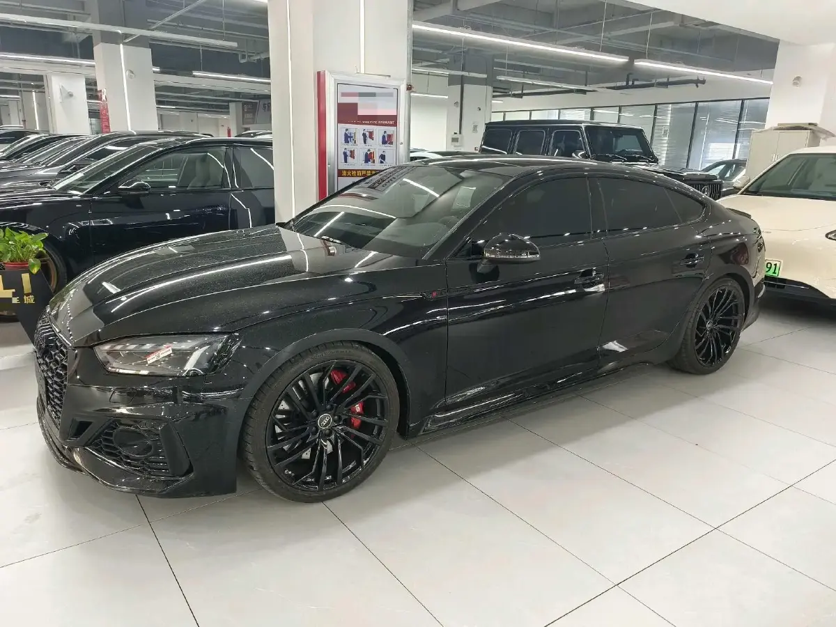 2023 Audi RS 5 2.9T 450HP V6 8AT
