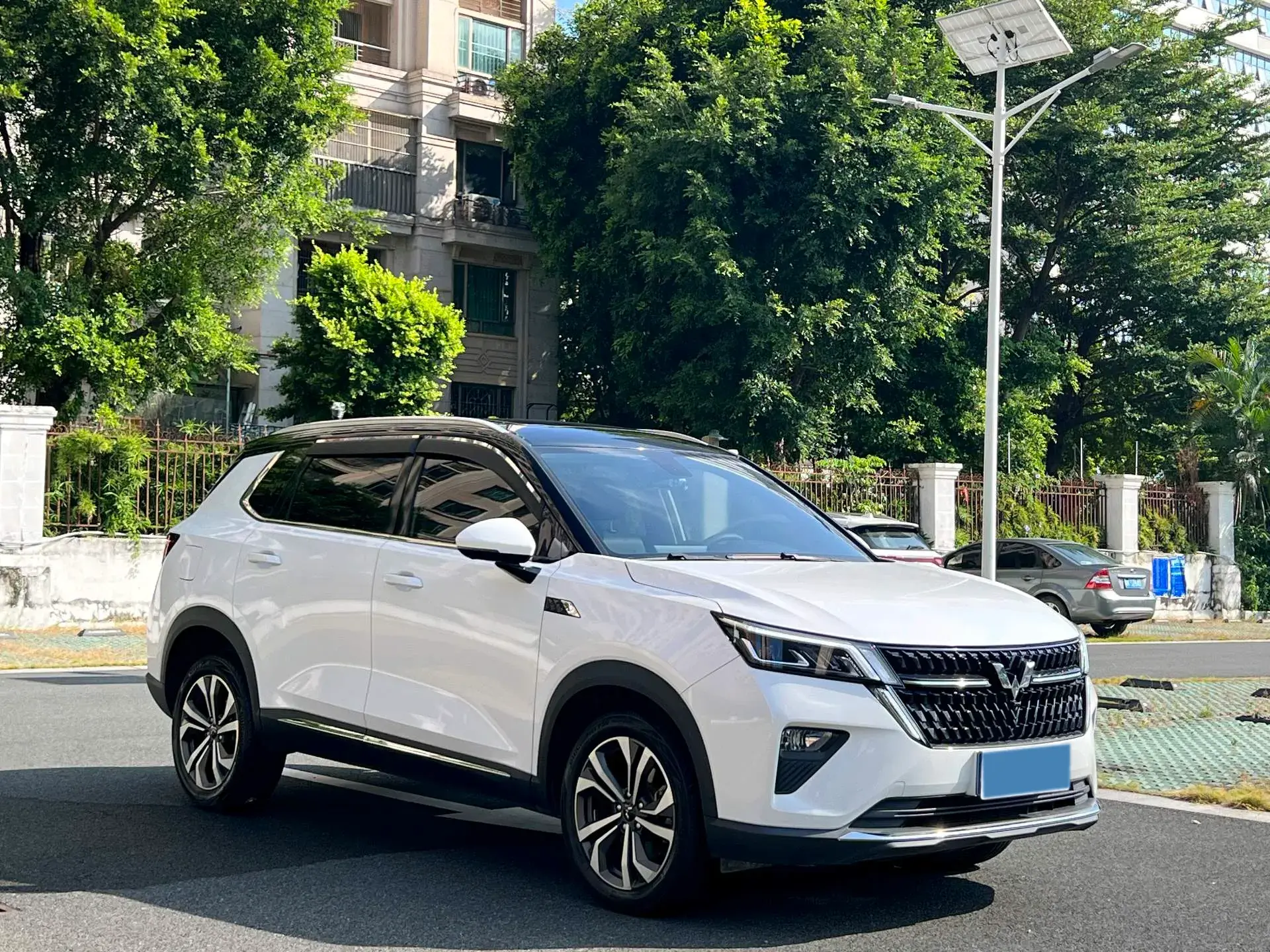 2022 WULING XINGCHEN thumbnail 3