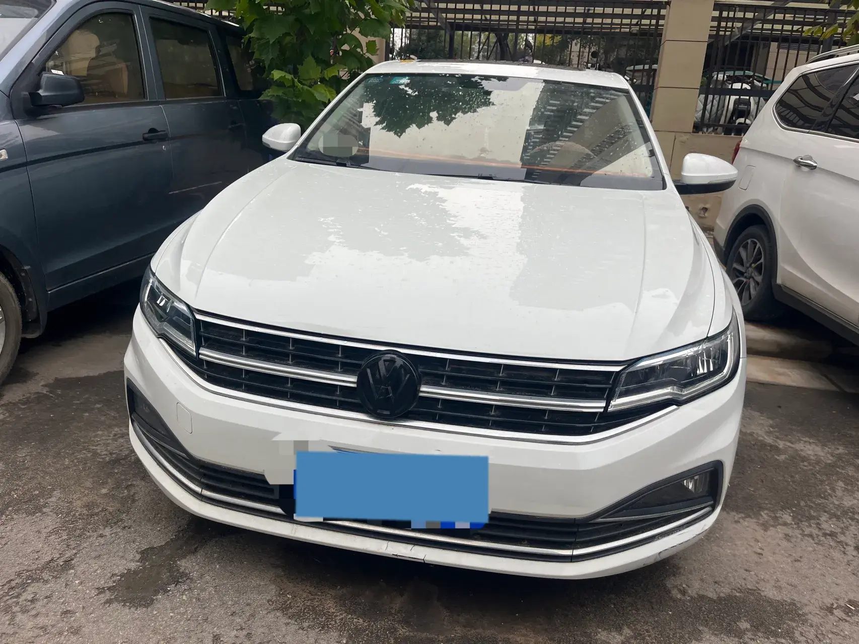 2019 VOLKSWAGEN BORA thumbnail 2