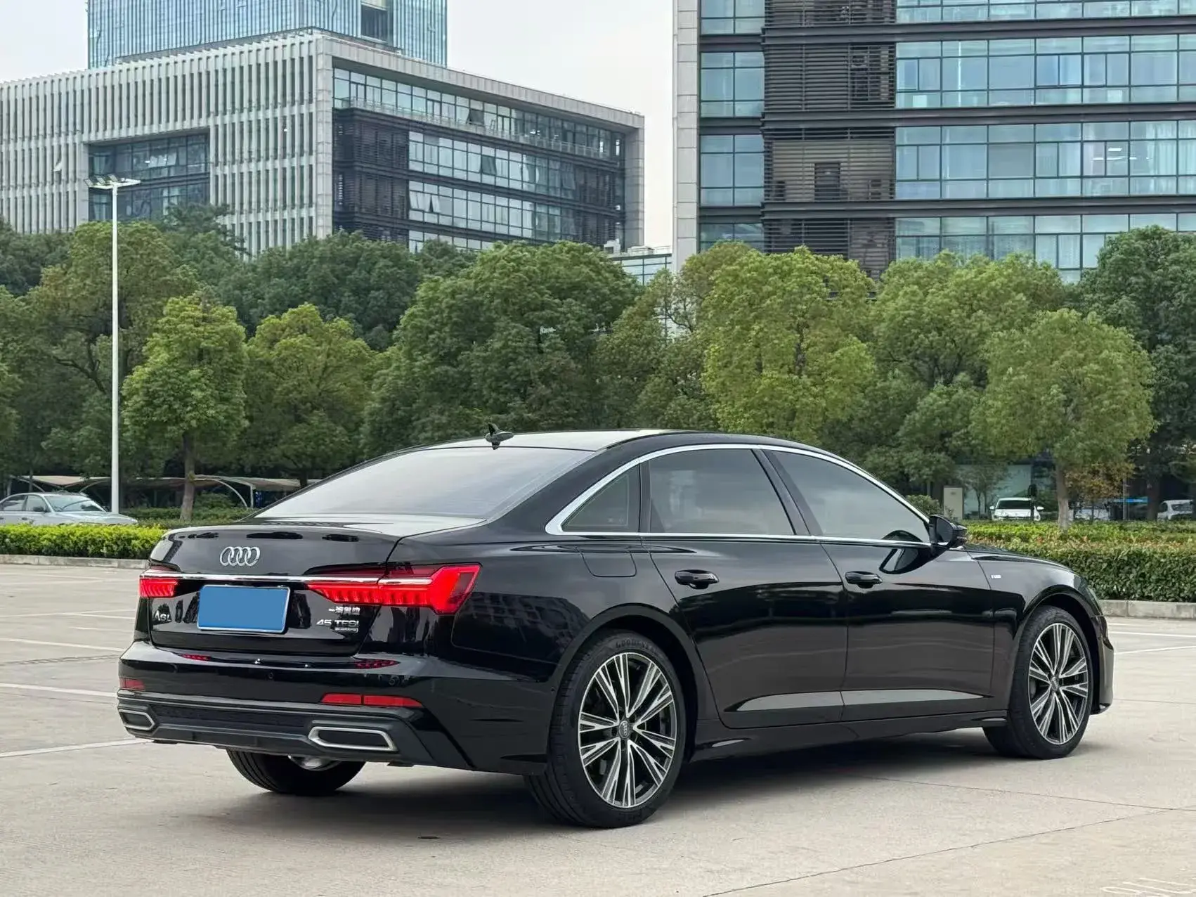 2020 AUDI A6L thumbnail 4