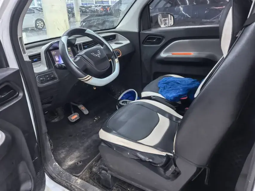 2020 WULING HONGGUANG thumbnail 2