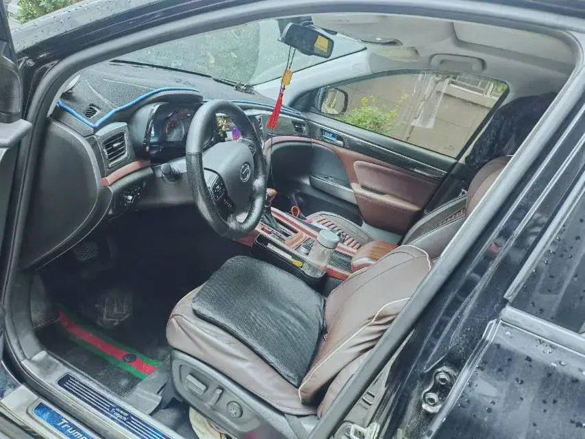 2017 GAC TRUMPCHI thumbnail 2