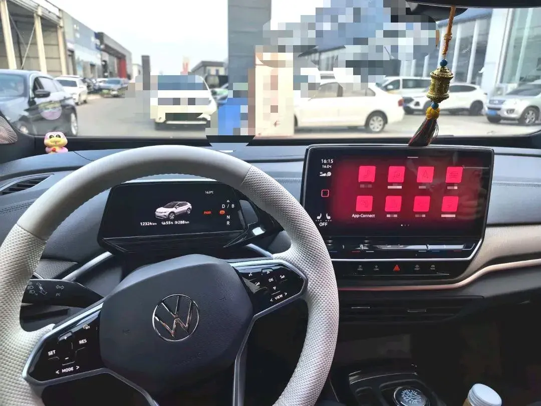 2022 VOLKSWAGEN ID.4 thumbnail 4