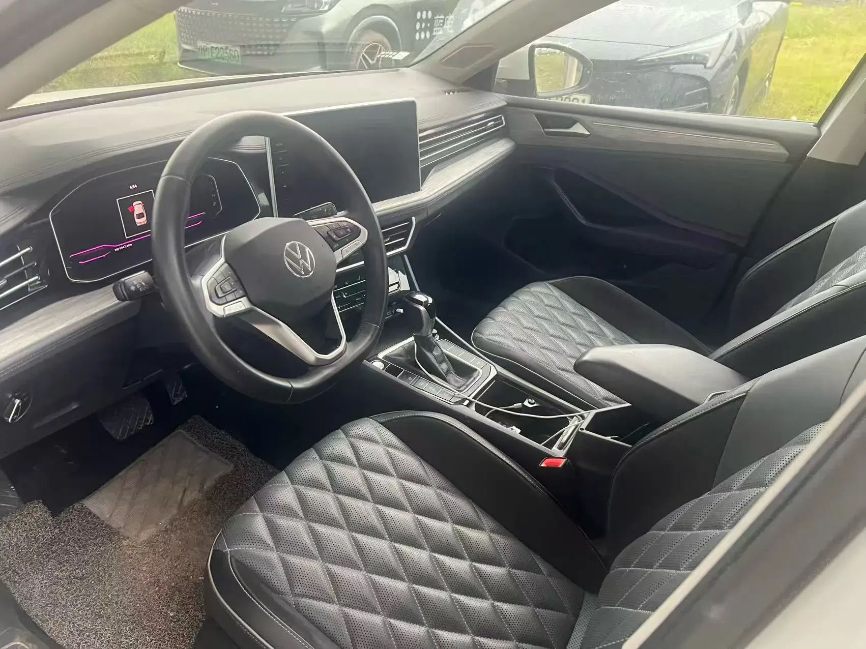 2023 VOLKSWAGEN SAGITAR thumbnail 4