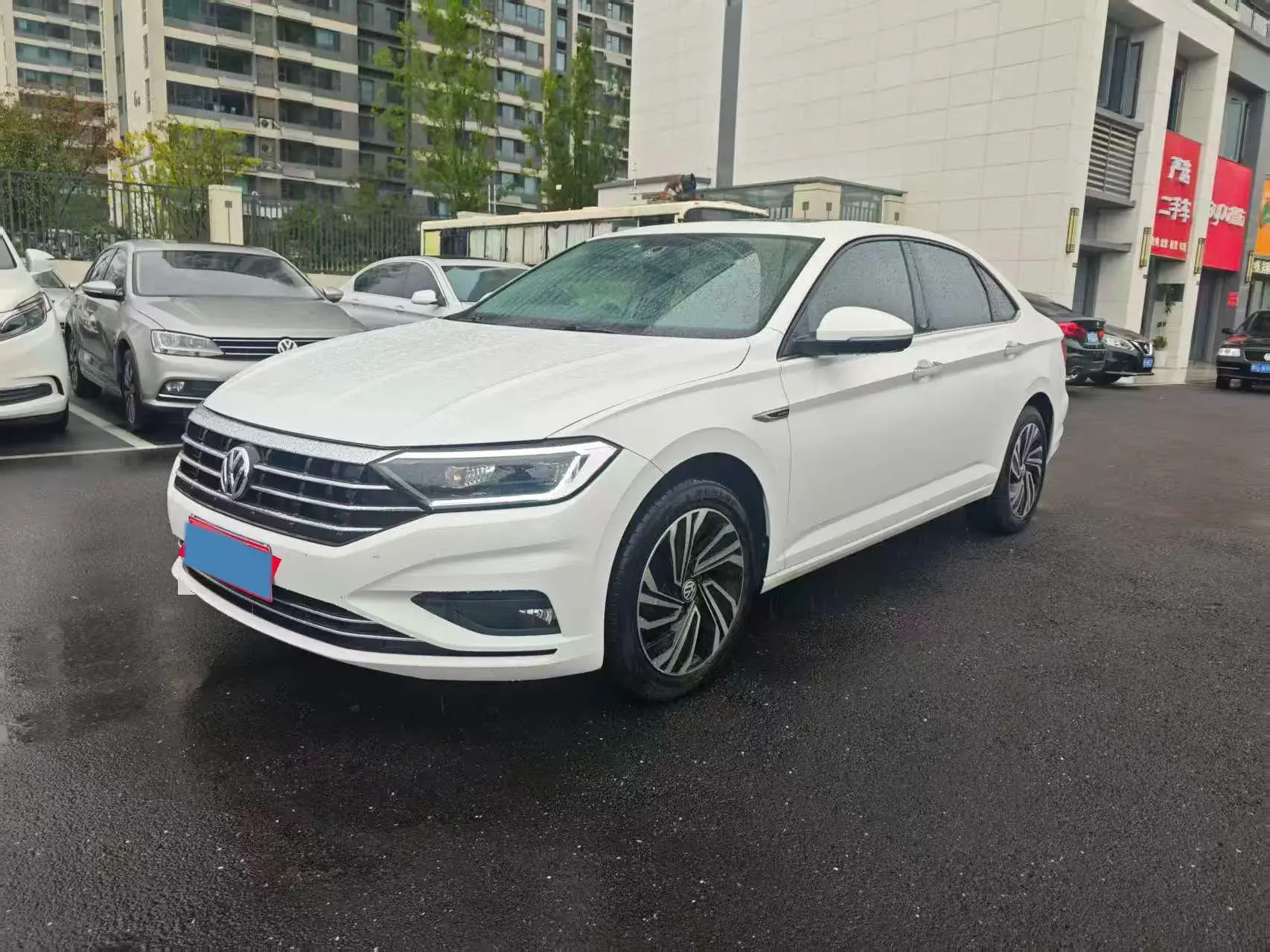 2023 VOLKSWAGEN SAGITAR view 1