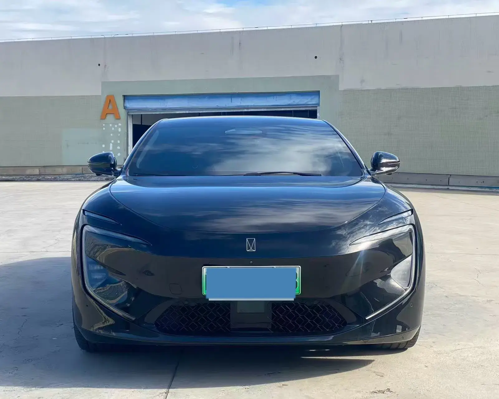 2025 AVATR 12 thumbnail 2