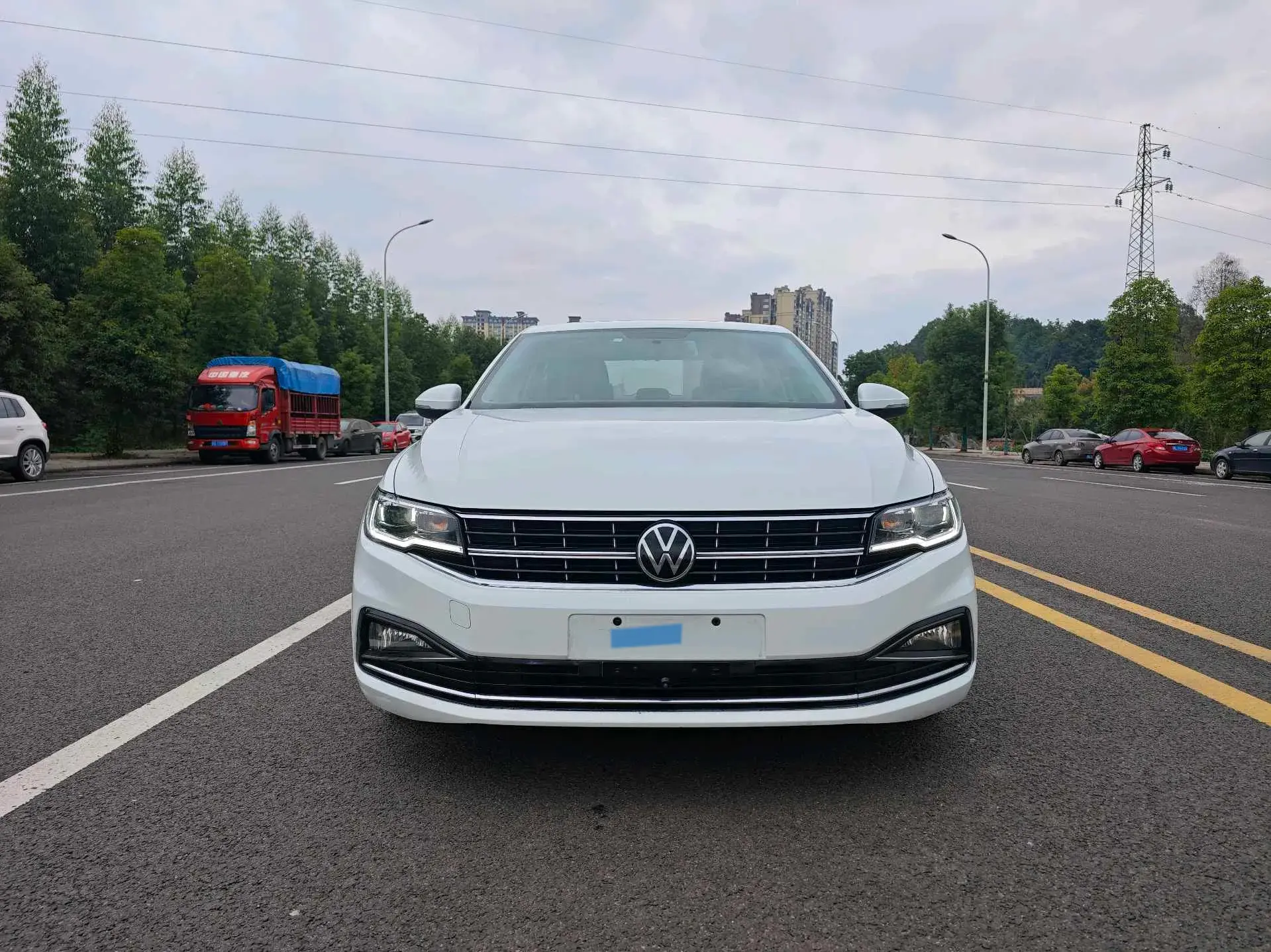 2021 VOLKSWAGEN BORA thumbnail 3