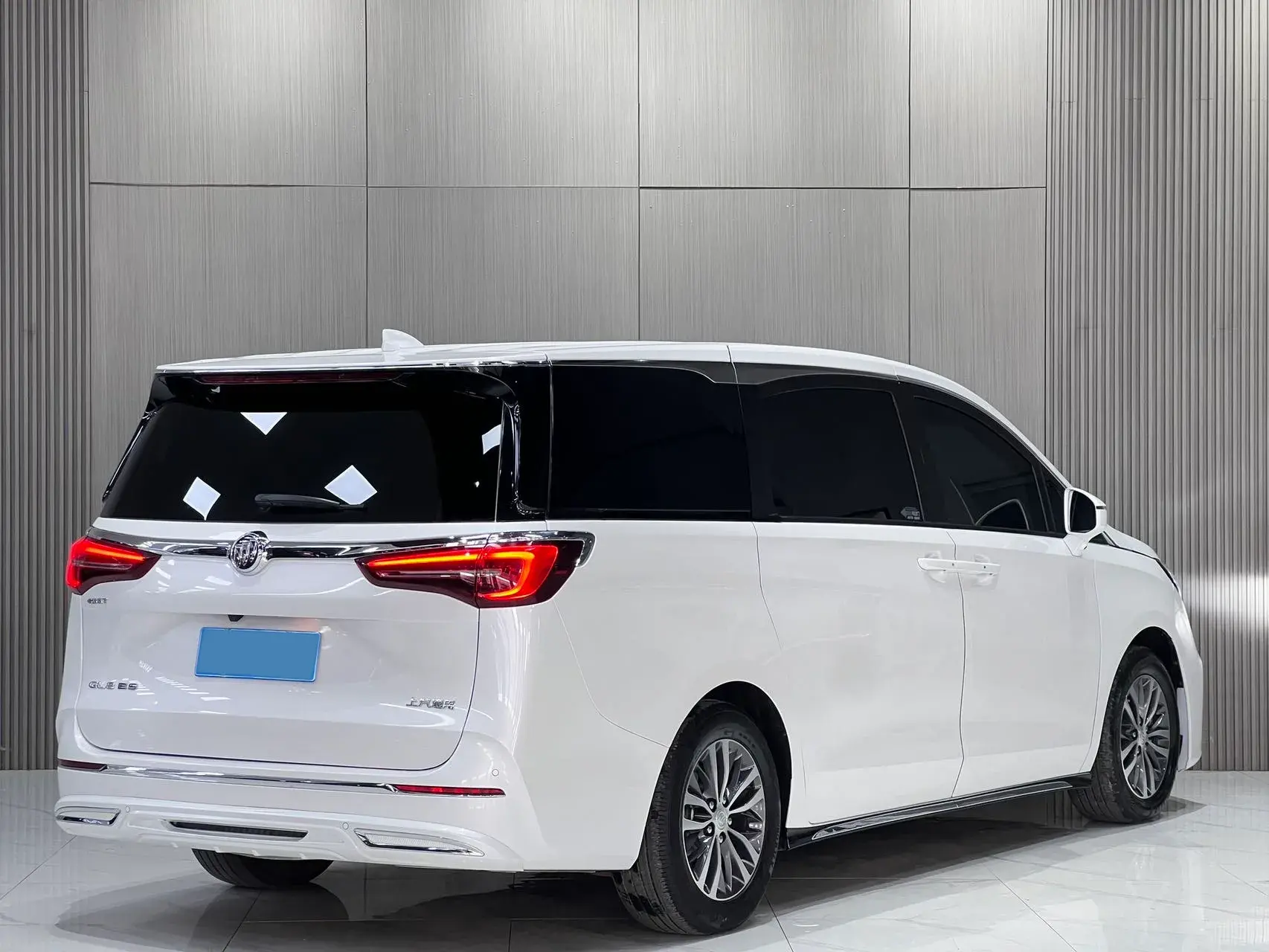 2021 BUICK GL8 thumbnail 4