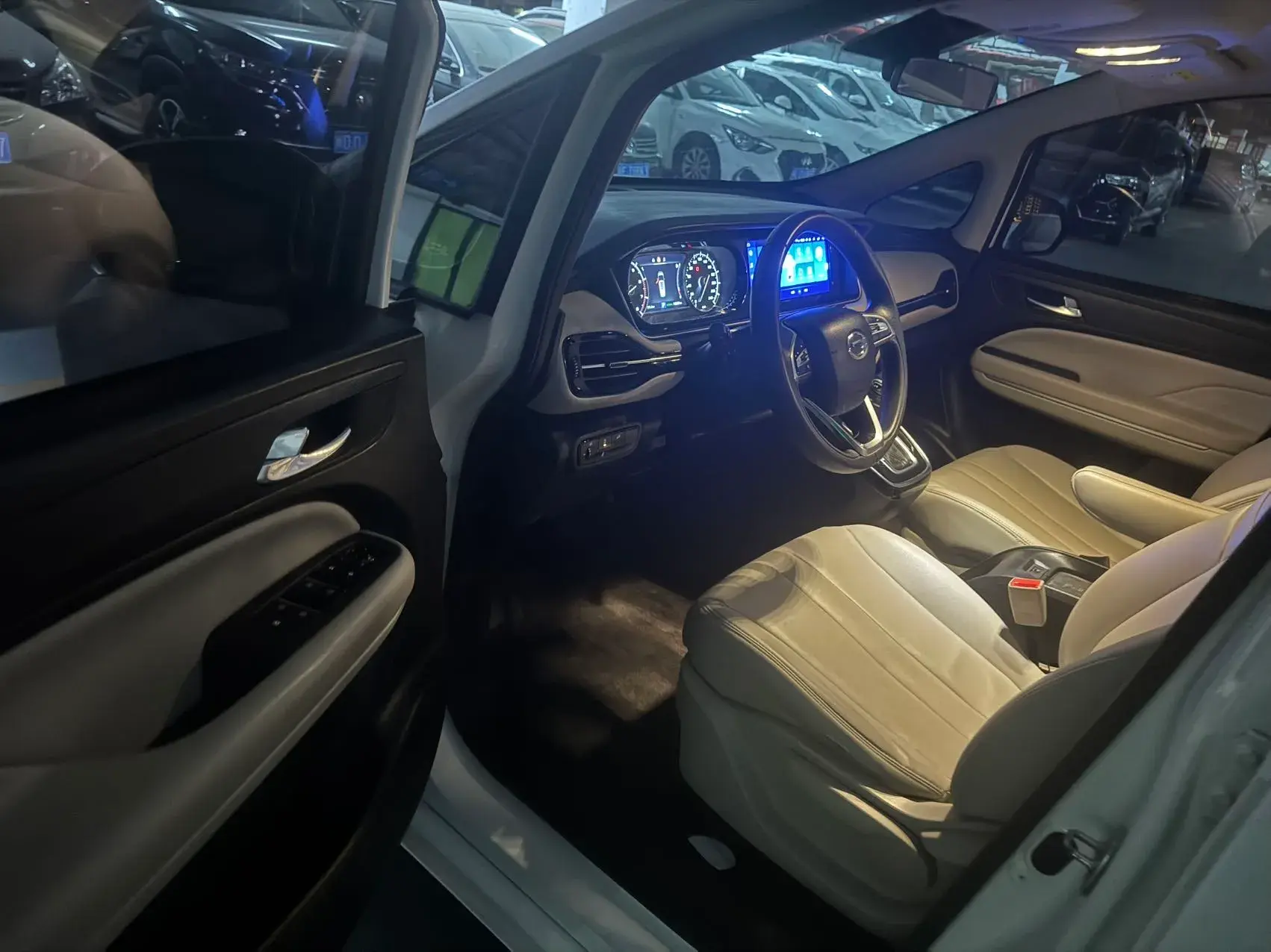 2021 GAC TRUMPCHI thumbnail 2