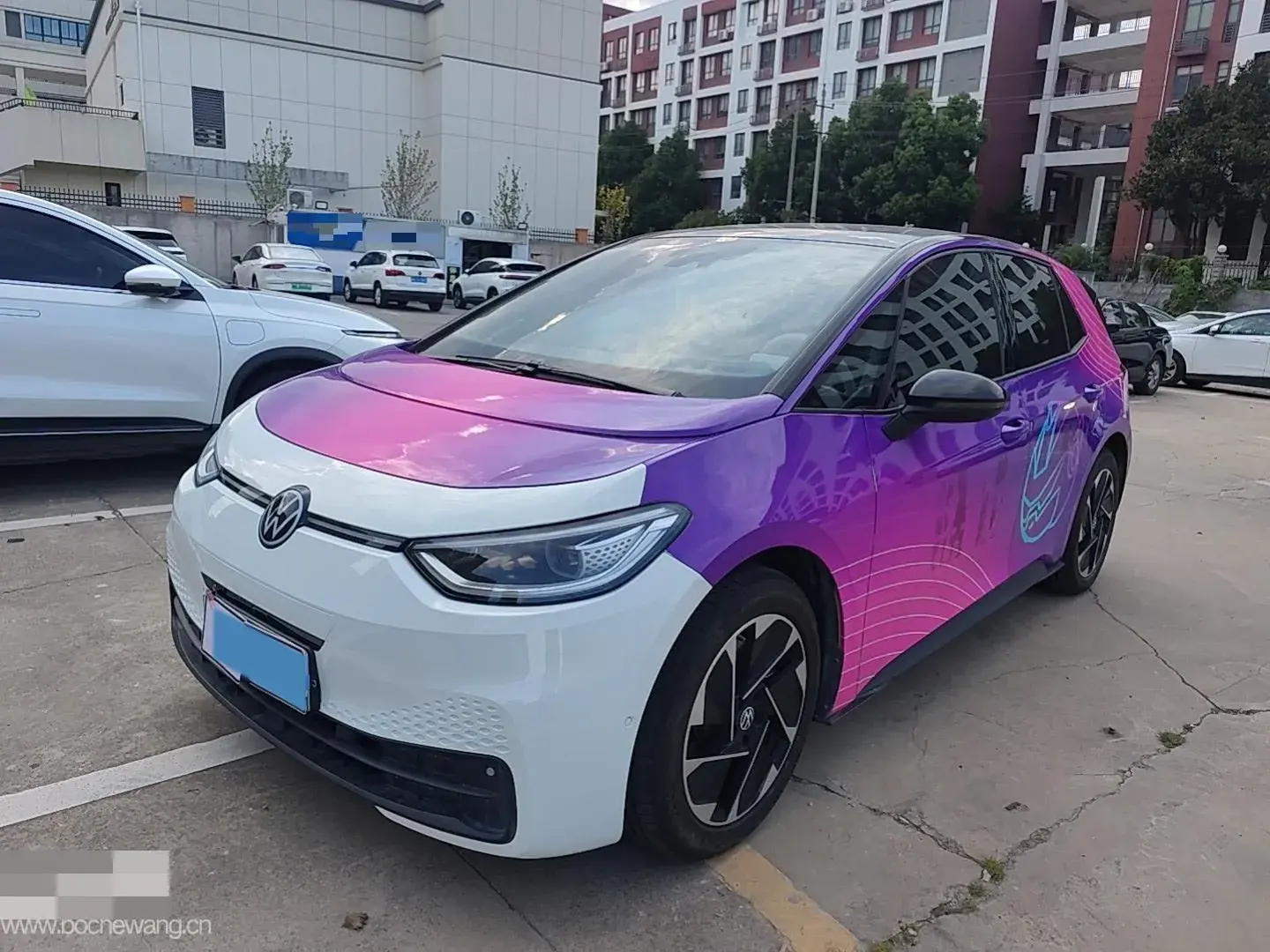 2025 VOLKSWAGEN ID.3 view 1