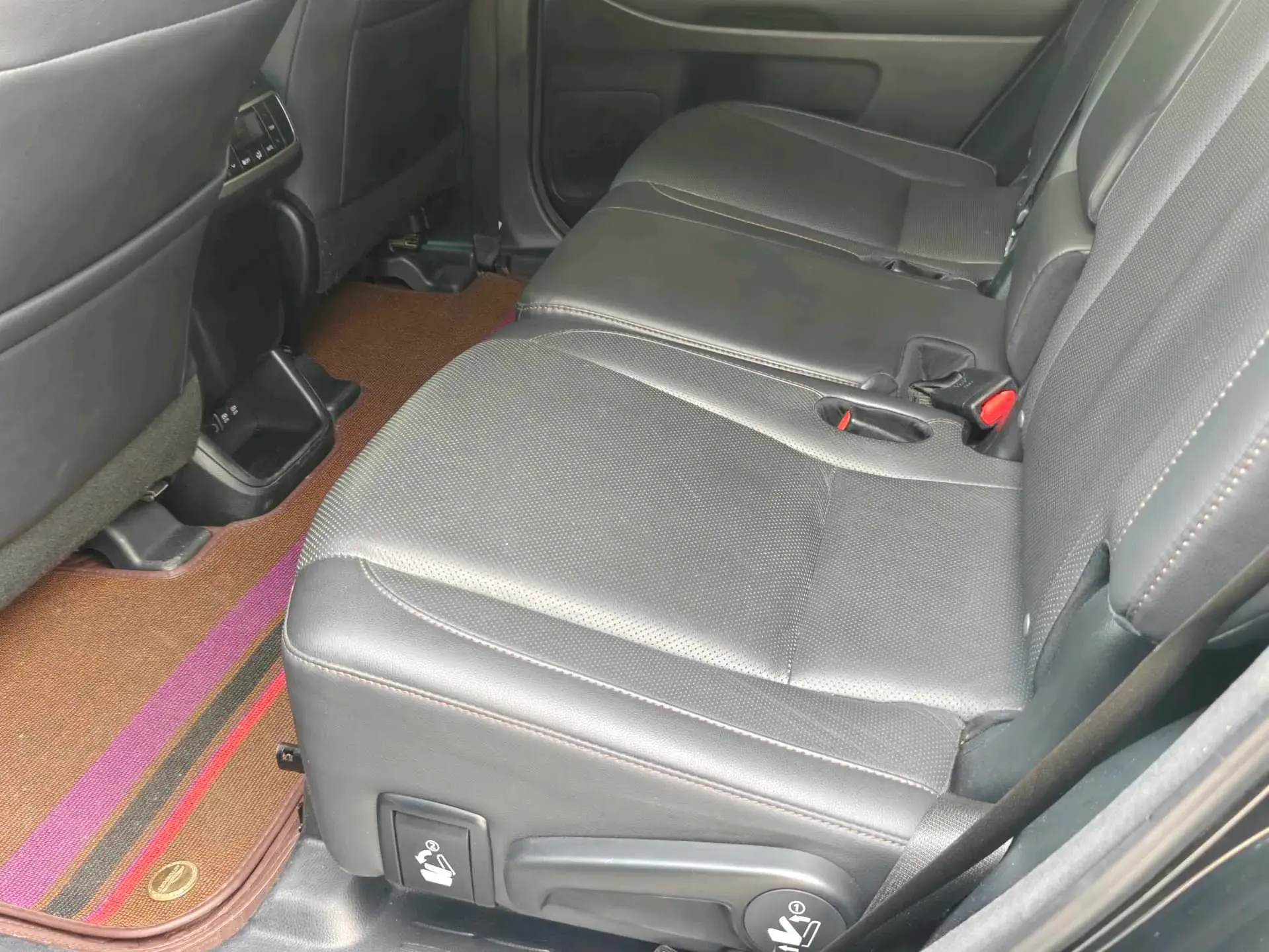 2018 TOYOTA HIGHLANDER thumbnail 4