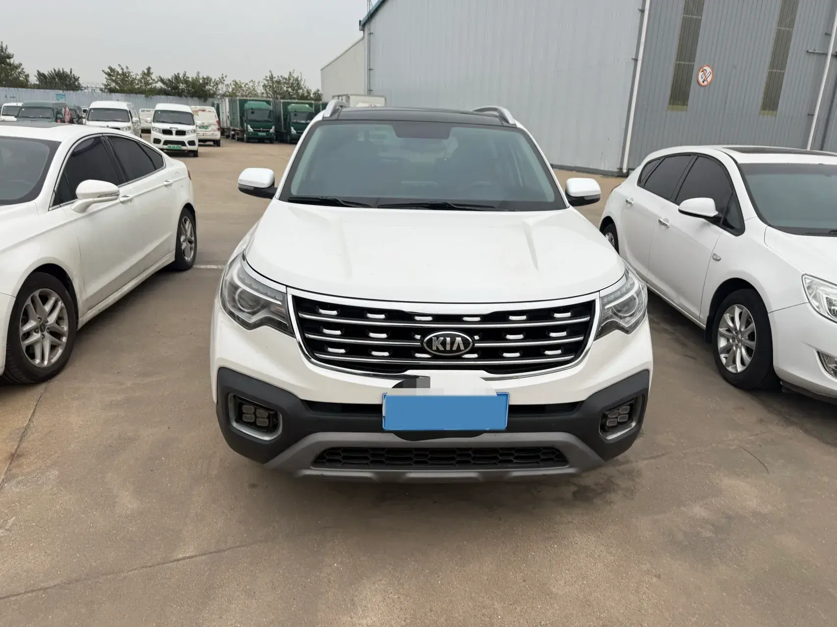 2018 KIA SPORTAGE thumbnail 2