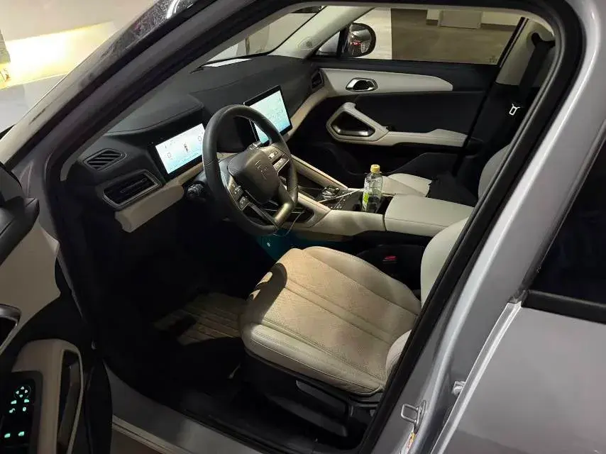 2024 BYD YUANUP thumbnail 4