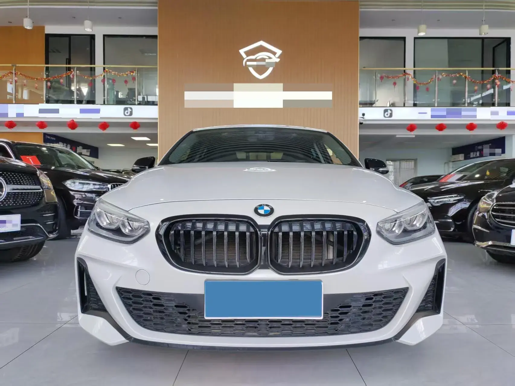 2021 BMW 1 thumbnail 2