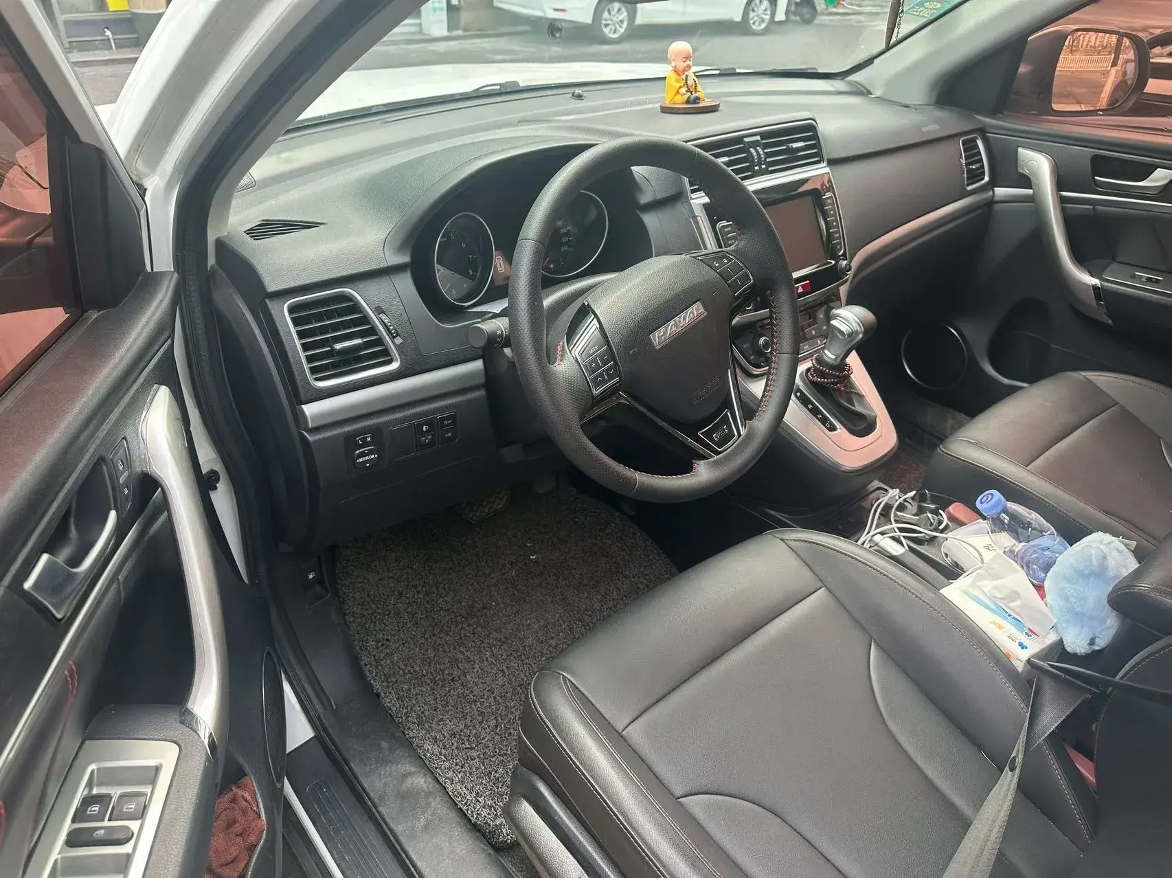 2019 HAVAL M6 thumbnail 4