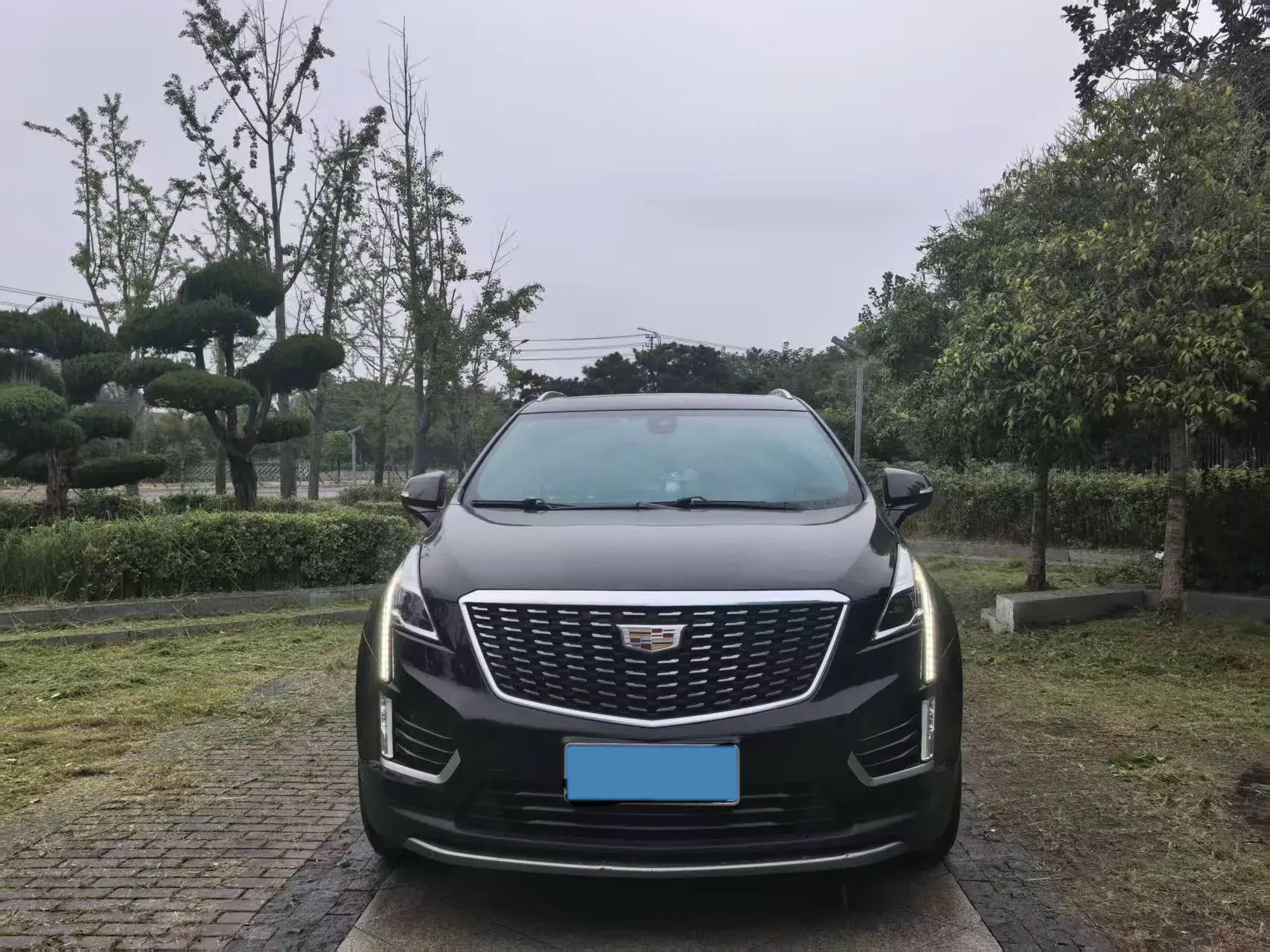 2021 CADILLAC XT5 thumbnail 2