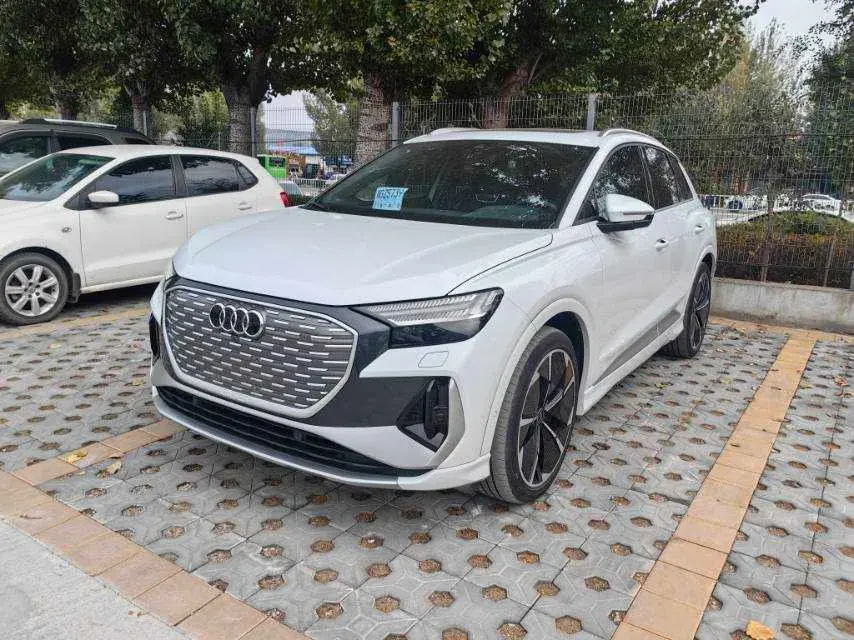 2023 Audi Q4 e-tron BEV 84.8KWH