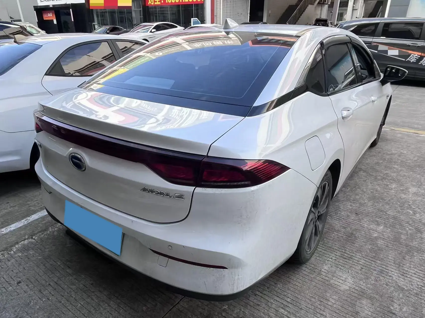 2019 AION S thumbnail 4