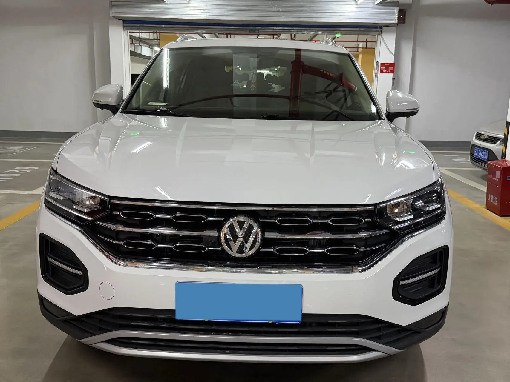 2020 VOLKSWAGEN TAYRON thumbnail 2