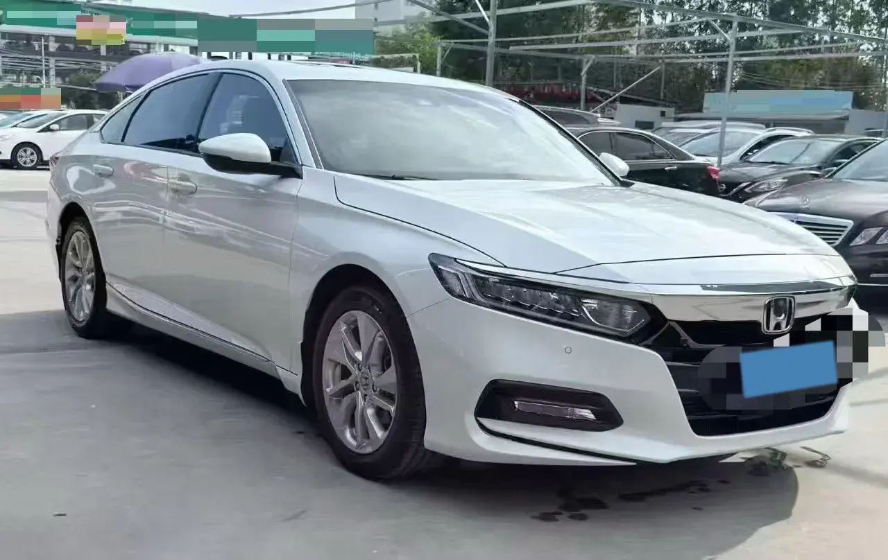 2018 HONDA ACCORD thumbnail 2