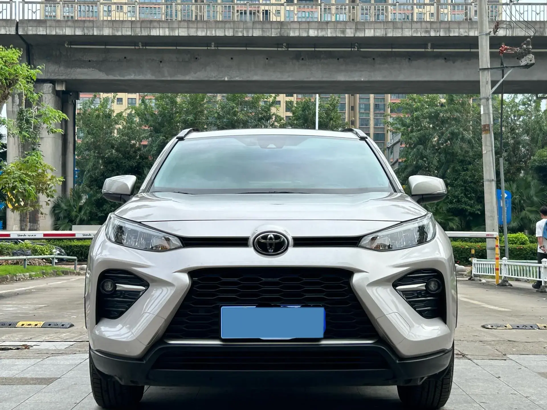 2022 TOYOTA WILDLANDER thumbnail 2
