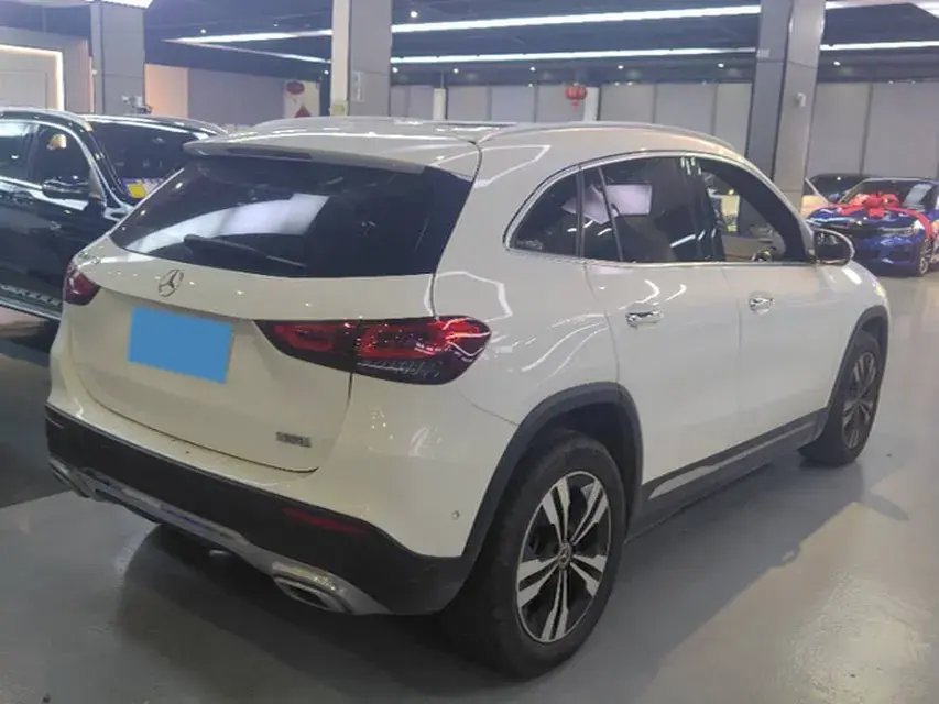 2020 MERCEDES-BENZ GLA thumbnail 4