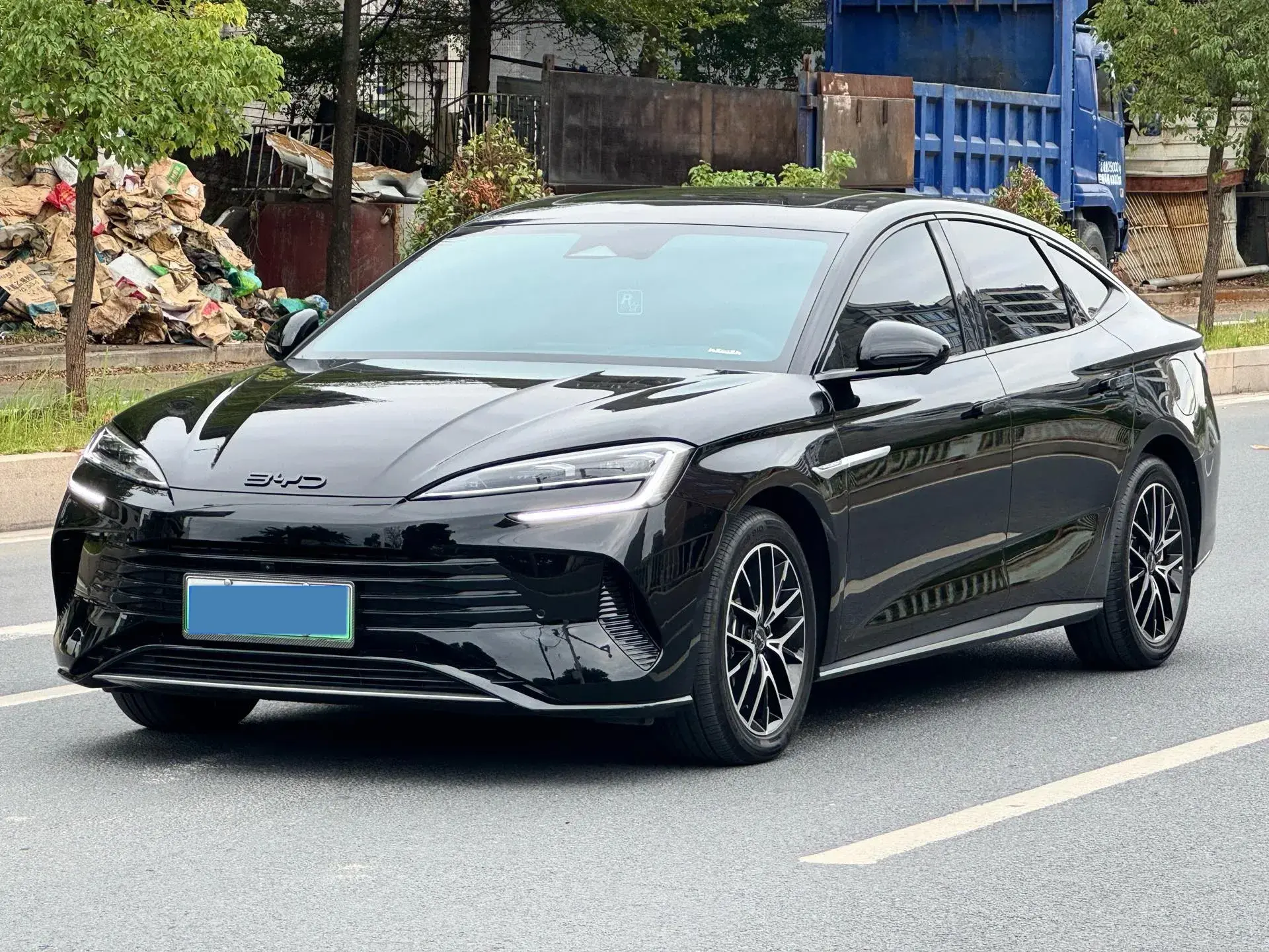 2025 BYD SEAL07 view 1