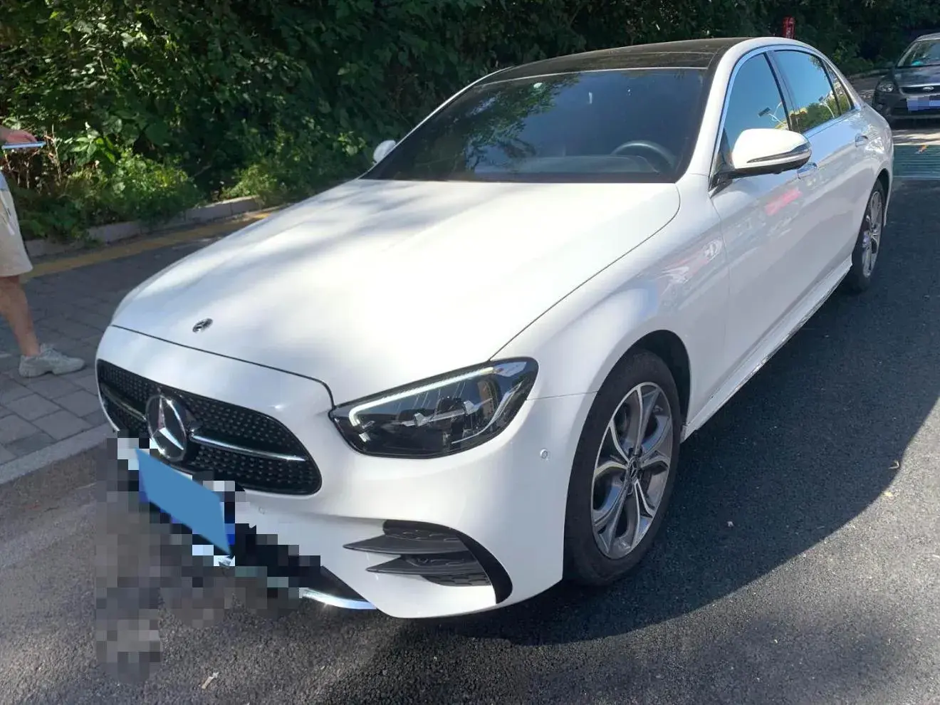 2021 MERCEDES-BENZ E view 1