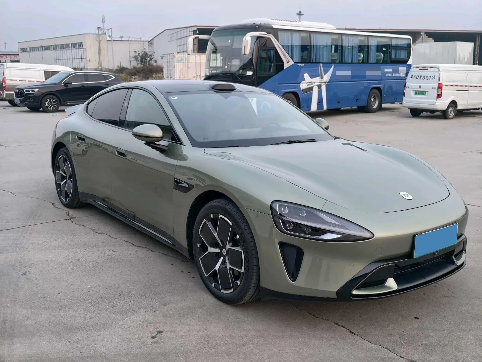 2024 MI SU7 thumbnail 2